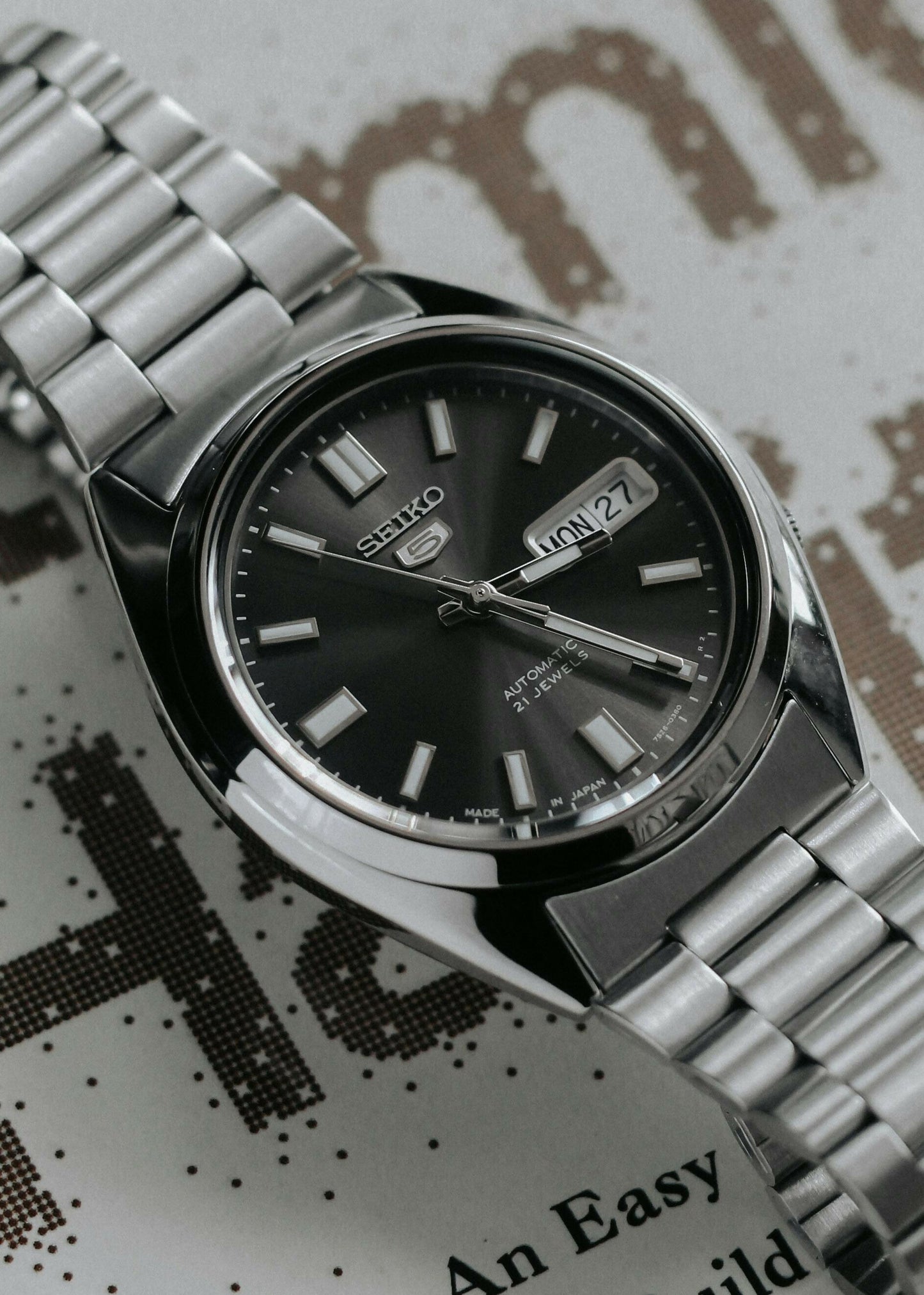 Sample Luxury Watch (Webkul)